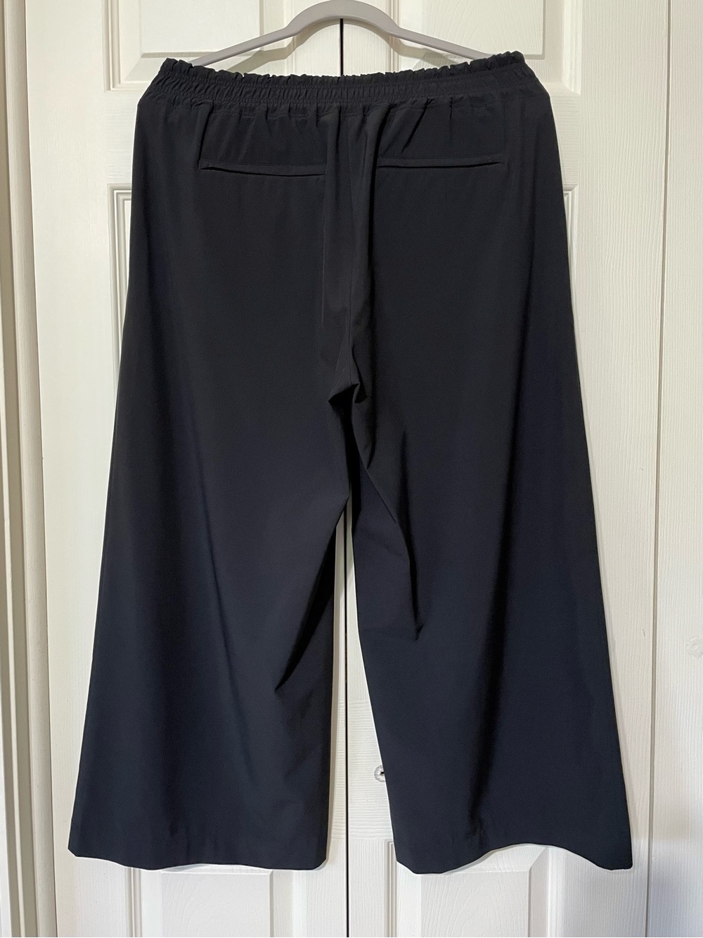 Athleta Brooklyn Wide Leg Crop Pants Black Elastic Waist Travel Athleisure - Picture 4 of 15